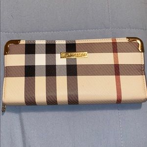 Burberry Vintage Checkered Wallet